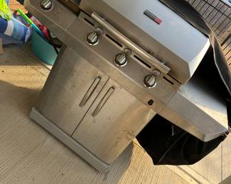 Propane gas grill 