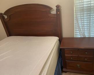 Bedroom set