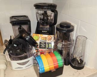 Ninja Intelli-Sense Kitchen system + Auto-Spiralizer + Storage Box & Spiralizer Discs