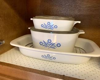 #124	6 piece blue flower Pyrex dishes 	 $40.00 			
