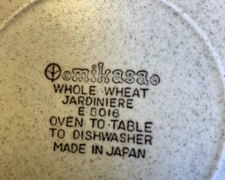 #143	china	Mikasa whold wheat Jardiniare china 18 pieces	 $80.00 			
