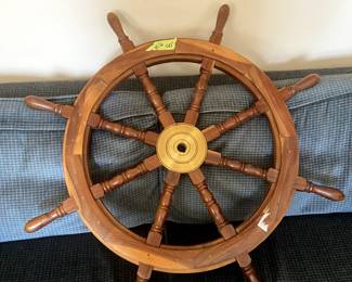 #161	mh	wood ship wheel 	 $40.00 			
