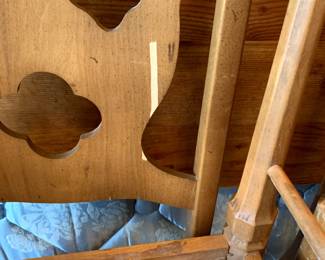 #103	4 dining chairs mid century  as is chip	 $80.00 			
