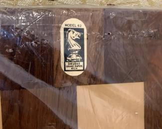 #118	wood chest tray with simulated pieces 	 $40.00 			

