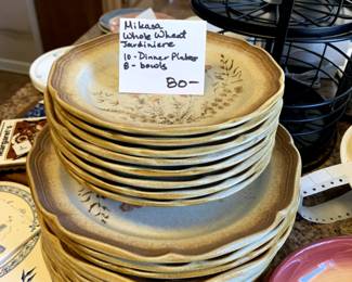 #143	china	Mikasa whold wheat Jardiniare china 18 pieces	 $80.00 			
