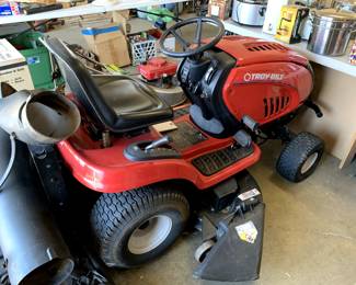 #71	troybilt riding mower 46 inch cut 21 horse  with grass catcher WITHOUT battery 	 $450.00 			
