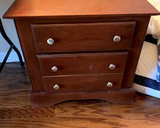 #6	2 drawer laminate bedside table 25x19x24	 $45.00 			
