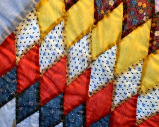 #108	star quilt winter weight  light blue 76x80	 $65.00 			
