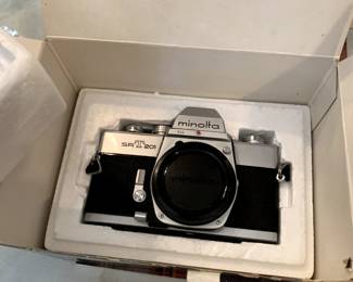 #155	camera	Minolta srt201 base	 $30.00 			
