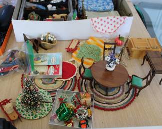 Doll House Furniture 