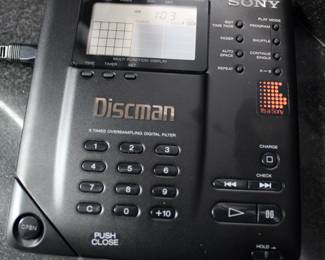 Sony Discman CD D-35, Working Condition, Portable CD with Carrying Case All Connections and Wiring included. 