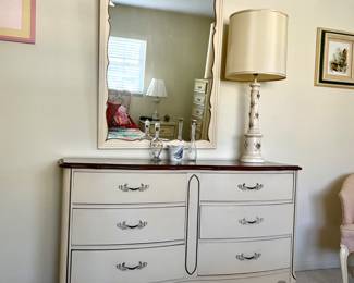 Vintage Consolidate Hotel Equipment, Division of H., B. and U. Furniture Co.  6-Drawer Dresser