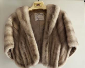 Vintage  Natural Mink Fur Wrap