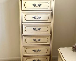 6 drawer French provincial lingerie chest