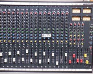 SOUNDCRAFT 2000SR MIXING CONSOLE WITH POWER SUPPLY