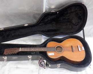 COLUMBIA 12 STRING GUITAR WITH CASE