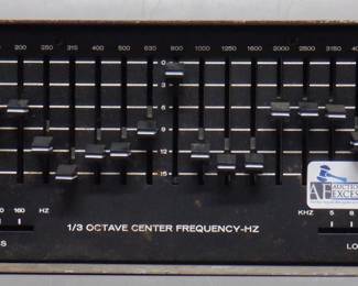 ALTEC LANSING 1650 1/3 OCTAVE CENTER EQ
