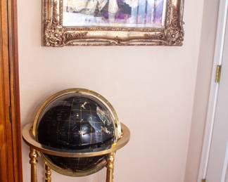 Fine art and beautiful display globe