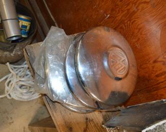 VW HUBCAPS