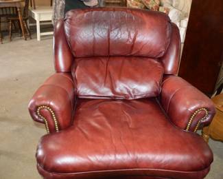 RECLINER CHAIR AND OTTOMAN