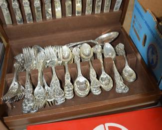 FLATWARE