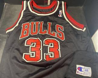 Scottie Pippin retro jersey