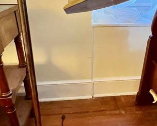 224. Vintage Brass Adjustable Floor Lamp