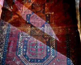 253. Antique Navy, Tan & Red Rug (60" x 40")