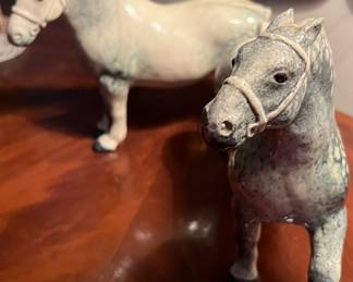 27. Pair of Signed Horse Sculptures by Douglas Hall (8" x 3" x 8")