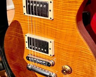 62. Hammer Studio Electric Guitar 755716 USA w/ Case