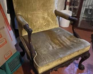 248. Green Velvet Arm Chair w/ Claw Feet (27" x 27" x 38")