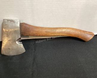 Plumb axe
