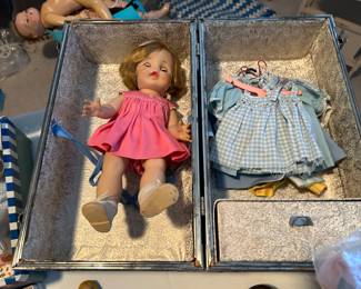 Madame Alexander “Caroline 13-1/2” 1960’s doll with case and clothes