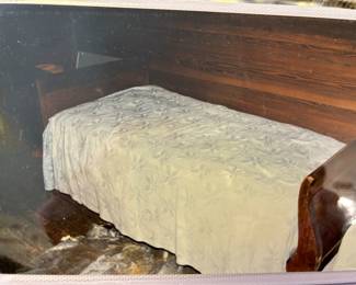 Picture of youth bed put together