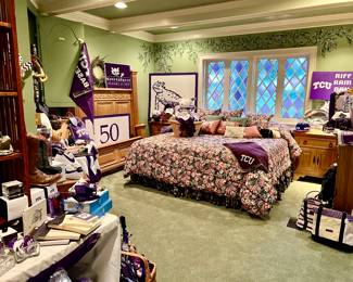 TCU FUN ROOM!