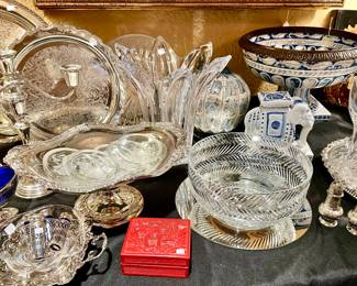 More silver, crystal, Vannes crystal.