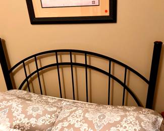 Metal head board w/Serta mattress and rails 