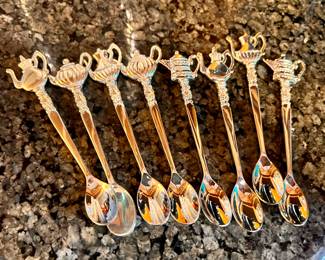 8 mini Tea Pot tea spoons 