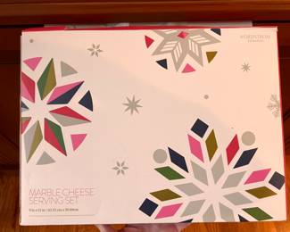 New w/box - Marble Cheese Serving set