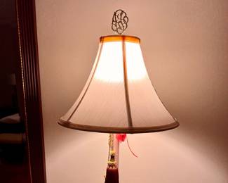 Stiffle brass lamp