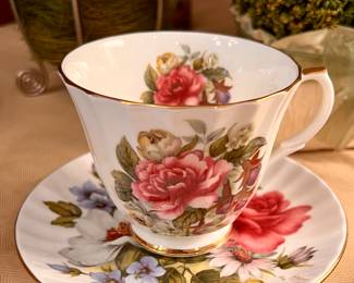 Duchess tea cup
