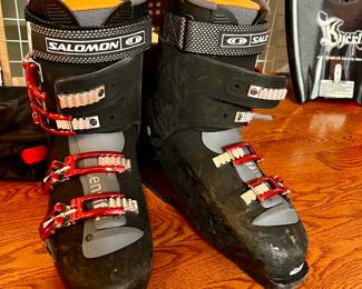 Salomon ski boots - size 11-1/2