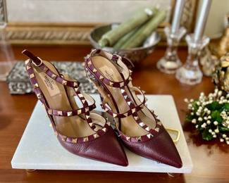 Just added – Valentino shoes size 8 