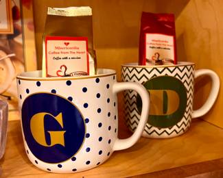 "G" and "D" coffee mugs 