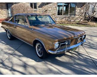 You just read the details of this wonderful Cuda. This pic and another 4 will show it off. Enjoy the viewing!!!