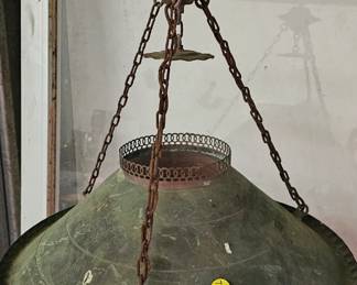 LIGHT FIXTURE