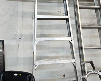 LADDER