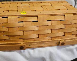 LONGABERGER BASKET