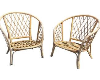 $400 USD      Pair 1950s Mid Century Rattan Wicker Armchairs w Criss Cross Pattern GH-1    Pair of 1950s Rattan armchairs with Linen seats with criss-cross woven pattern rattan at back. Circular back / arm shape, these chairs exude mid-century modern lines and character. Perfect addition to any room

Dimensions:  Height: 30 in (76.2 cm) Width: 28.5 in (72.39 cm) Depth: 28 in (71.12 cm)Seat Height: 15 in (38.1 cm

Local Pick up Gaithersburg,     https://goodbyhello.com/products/pair-1950s-mid-century-rattan-wicker-armchairs-w-criss-cross-pattern-gh-1?_pos=1&_sid=2bd8d1991&_ss=r