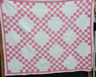 Double chain quilt. 81 x 68 Has stain See pictures